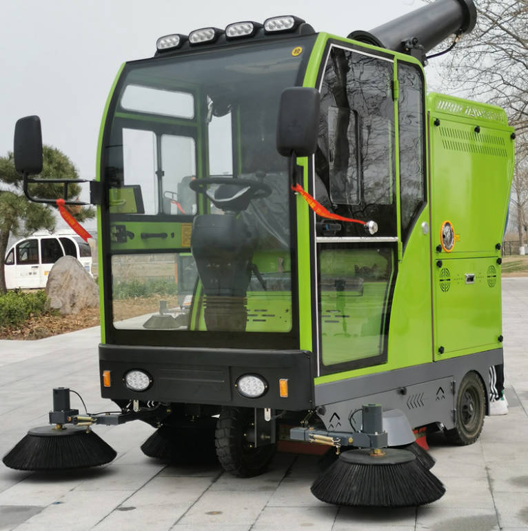 黔南道路清洁广泛应用电动环卫清扫车